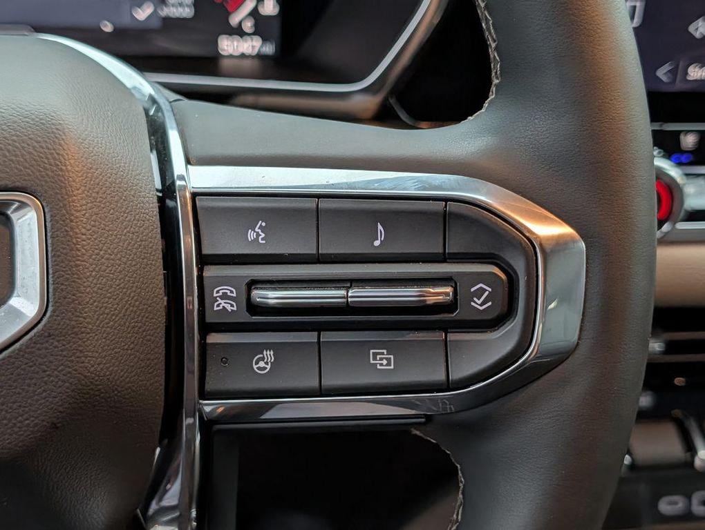 used 2026 GMC Canyon car, priced at $50,108
