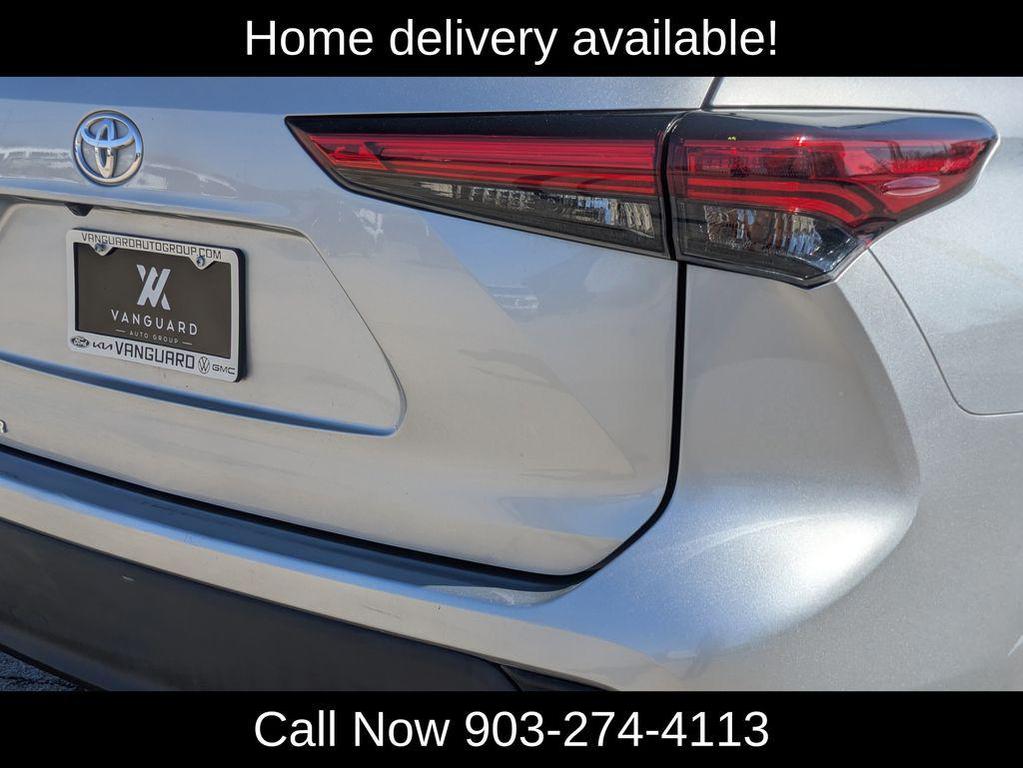 used 2023 Toyota Highlander car, priced at $27,428