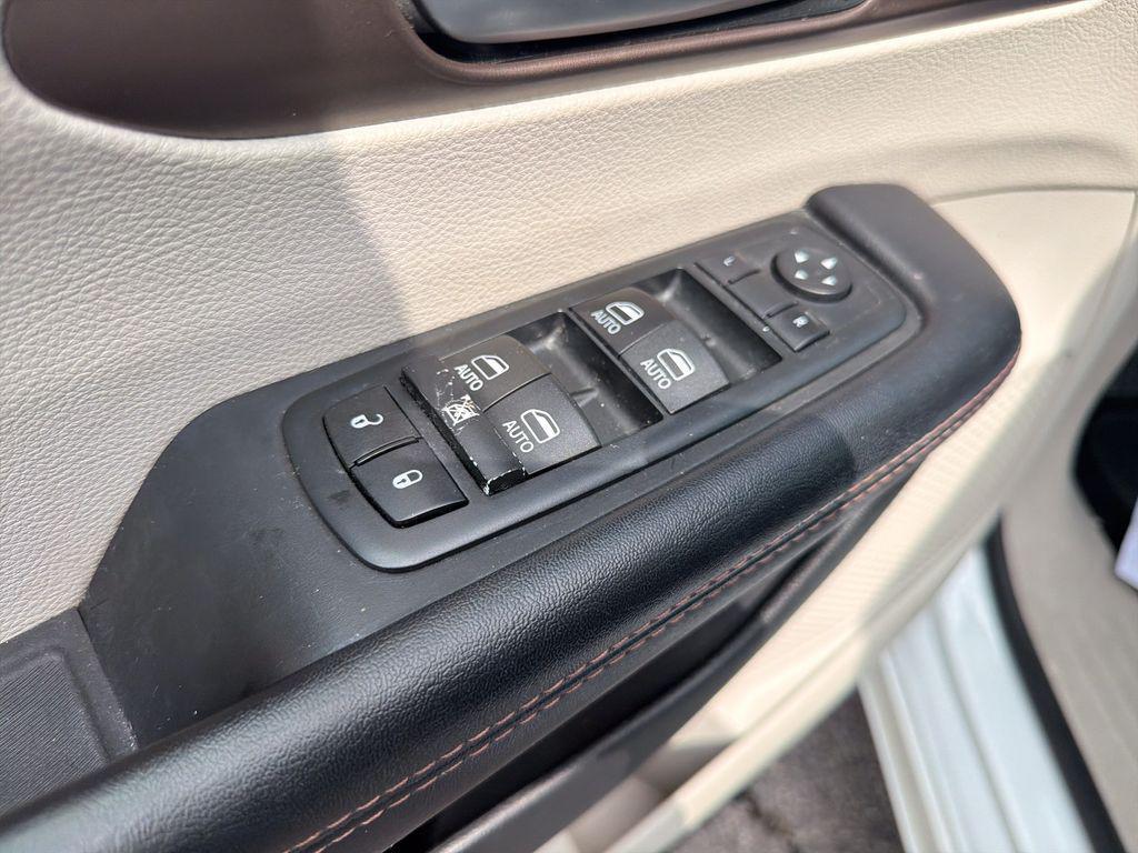 used 2017 Chrysler Pacifica car, priced at $14,190