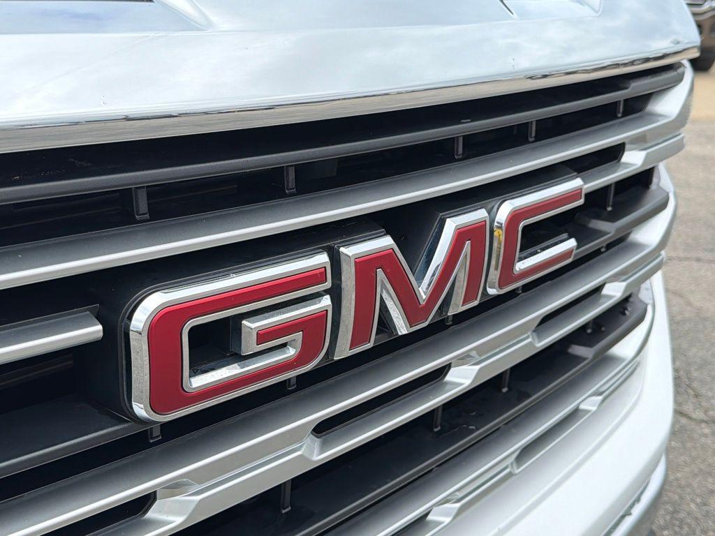 used 2023 GMC Sierra 1500 car, priced at $36,904