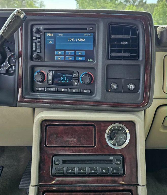 used 2006 Cadillac Escalade car, priced at $8,495