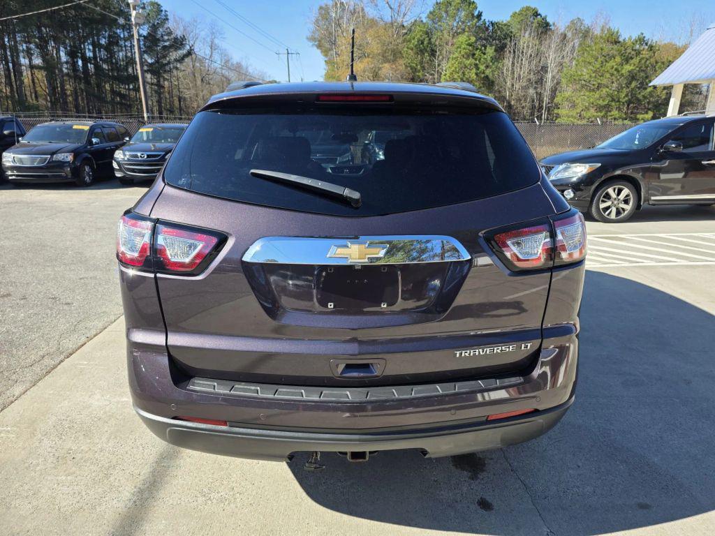 used 2015 Chevrolet Traverse car, priced at $7,695