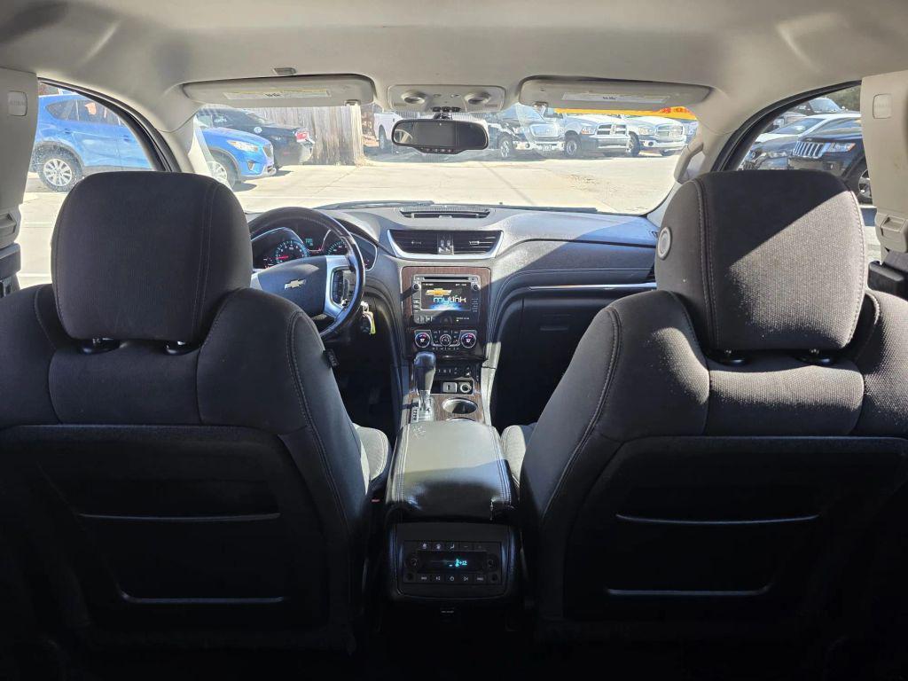 used 2015 Chevrolet Traverse car, priced at $7,695