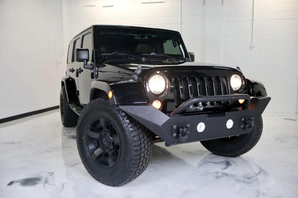 used 2015 Jeep Wrangler Unlimited car, priced at $19,700