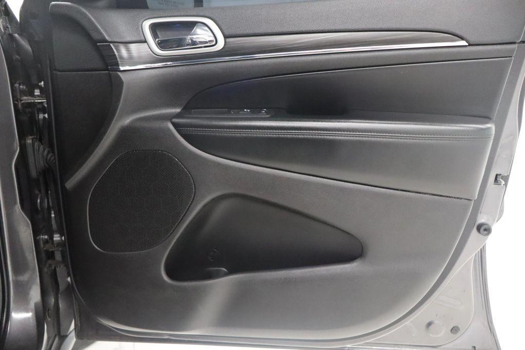 used 2019 Jeep Grand Cherokee car, priced at $16,900