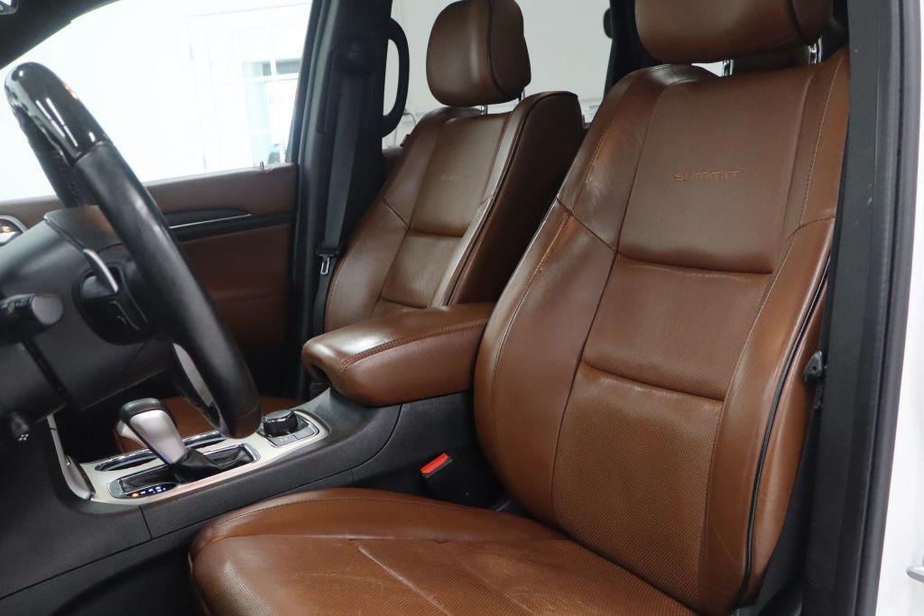 used 2018 Jeep Grand Cherokee car, priced at $19,300