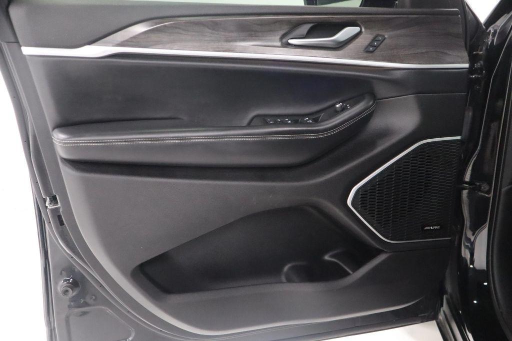 used 2021 Jeep Grand Cherokee L car, priced at $27,300