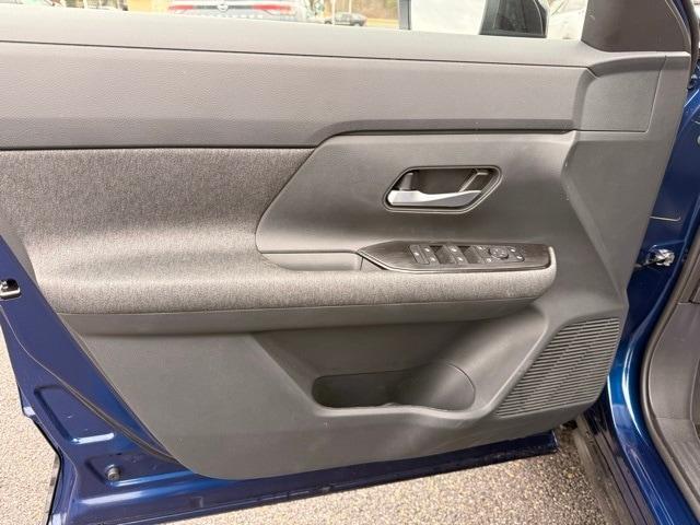 new 2026 Nissan Kicks car, priced at $27,757