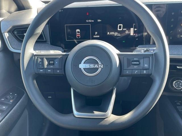 new 2025 Nissan Kicks car