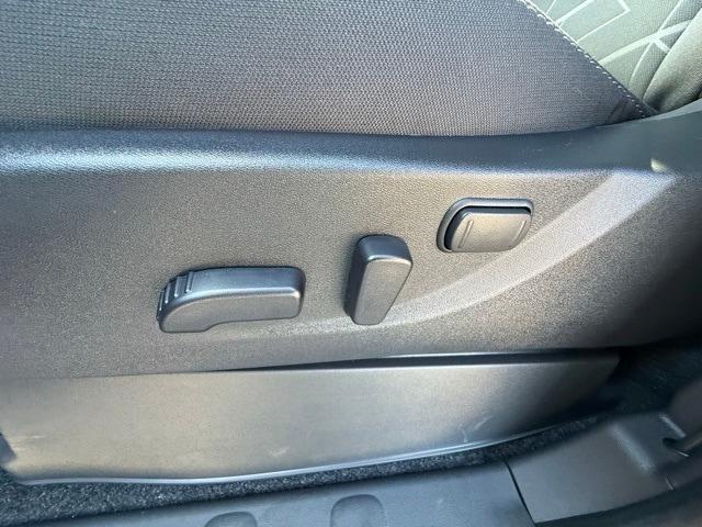 new 2026 Nissan Frontier car, priced at $39,649