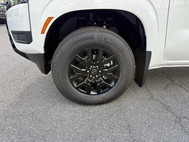 new 2026 Nissan Frontier car, priced at $40,095