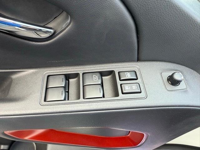 new 2025 Nissan Frontier car