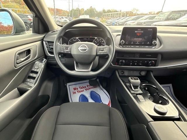 used 2025 Nissan Rogue car, priced at $28,900