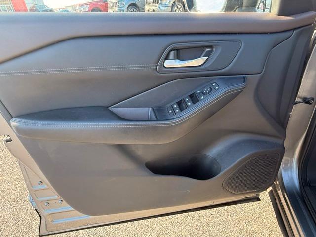 used 2023 Nissan Rogue car, priced at $24,900