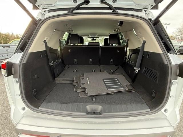 new 2025 Nissan Pathfinder car, priced at $39,569