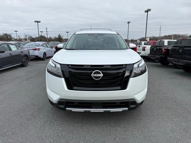 new 2025 Nissan Pathfinder car, priced at $39,569