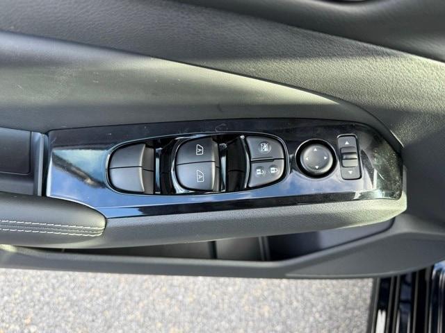 new 2025 Nissan Altima car, priced at $34,053