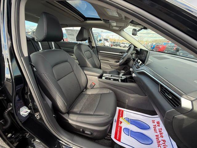 new 2025 Nissan Altima car, priced at $29,861
