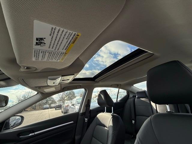 new 2025 Nissan Altima car, priced at $34,053