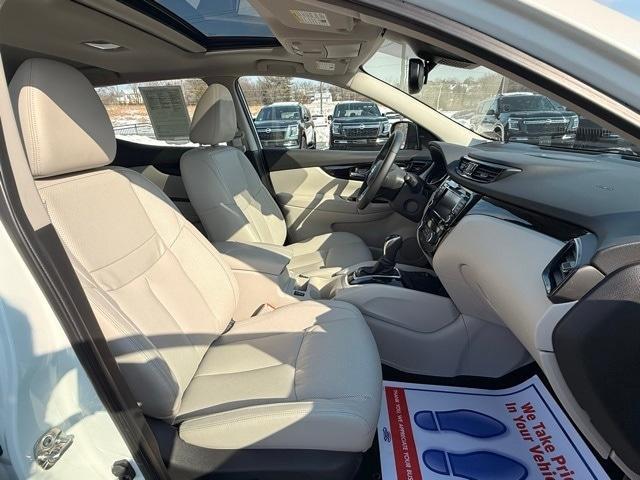 used 2022 Nissan Rogue Sport car, priced at $27,900