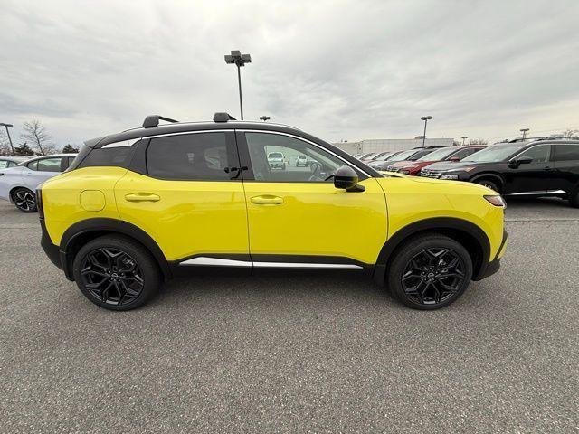 new 2025 Nissan Kicks car, priced at $27,462