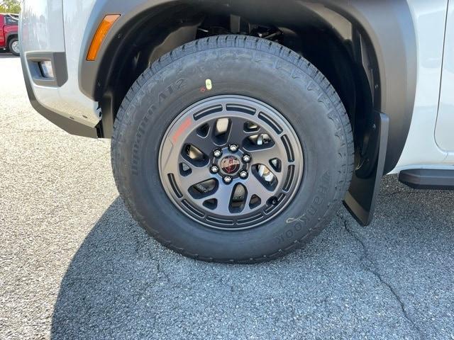 new 2025 Nissan Frontier car, priced at $40,426