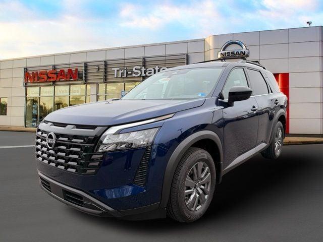 new 2026 Nissan Pathfinder car, priced at $42,044