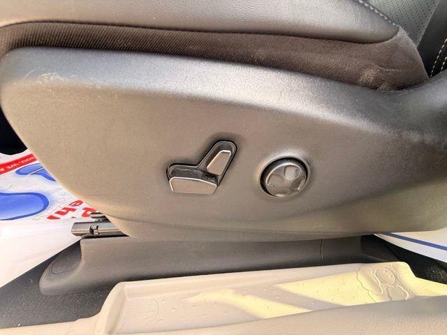 used 2024 Chrysler Pacifica car, priced at $24,900