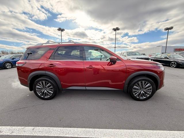 used 2023 Nissan Pathfinder car, priced at $31,900