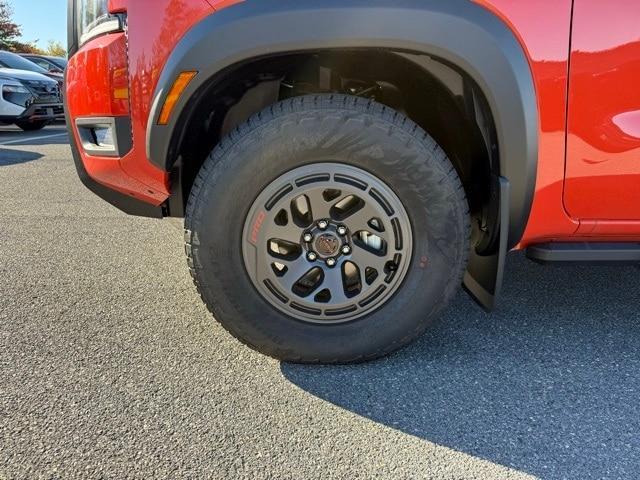 new 2025 Nissan Frontier car, priced at $39,575
