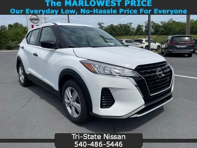 new 2025 Nissan Kicks Play car, priced at $22,679