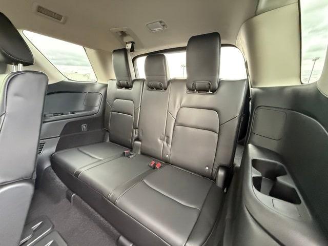 new 2025 Nissan Pathfinder car, priced at $39,441