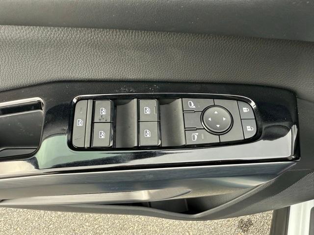 new 2025 Nissan Pathfinder car, priced at $39,441