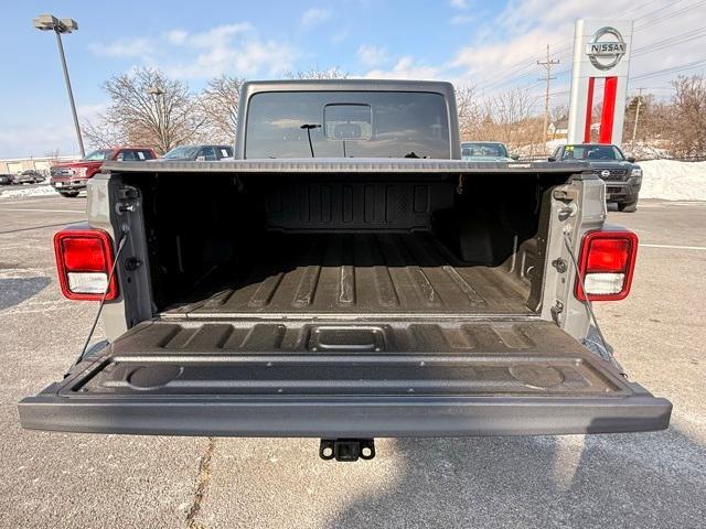 used 2023 Jeep Gladiator car, priced at $30,900