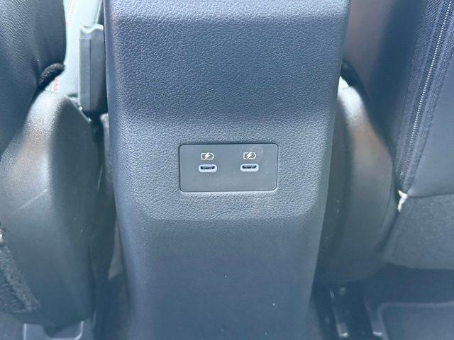 new 2025 Nissan Kicks car