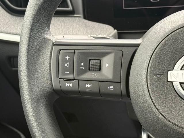 new 2025 Nissan Kicks car, priced at $24,897