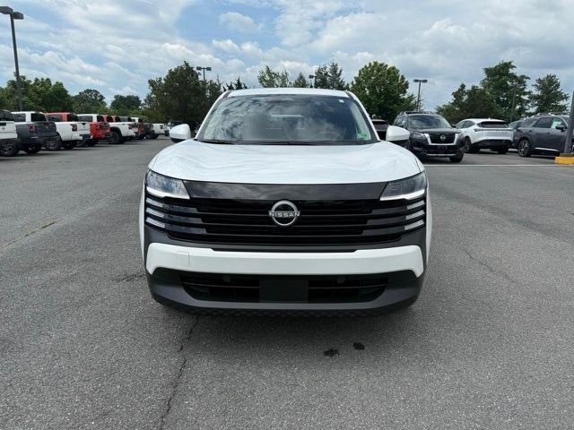 new 2025 Nissan Kicks car, priced at $24,897