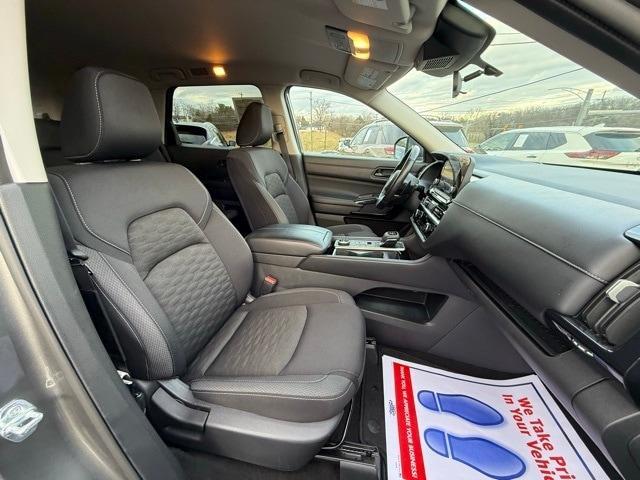 used 2024 Nissan Pathfinder car, priced at $29,500