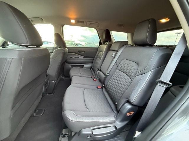 used 2024 Nissan Pathfinder car, priced at $29,500