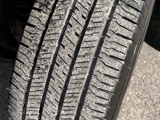 used 2024 Nissan Frontier car, priced at $31,900