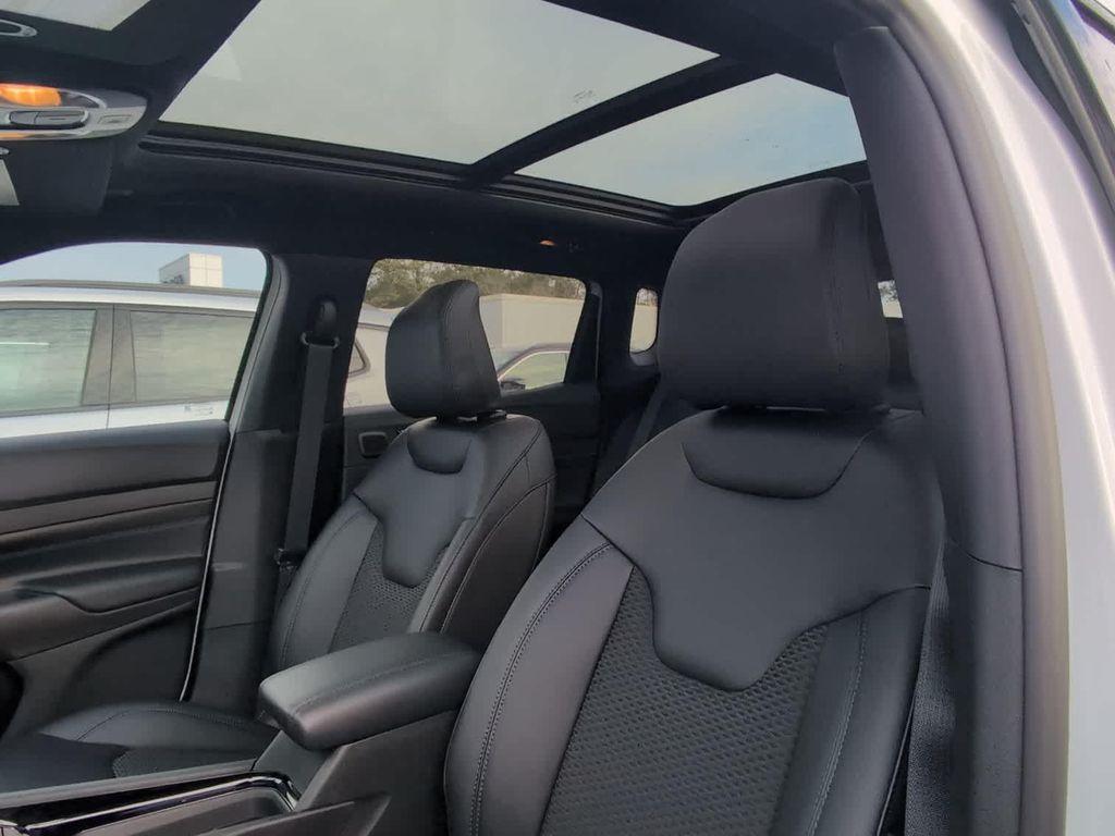 new 2026 Jeep Compass car, priced at $30,991