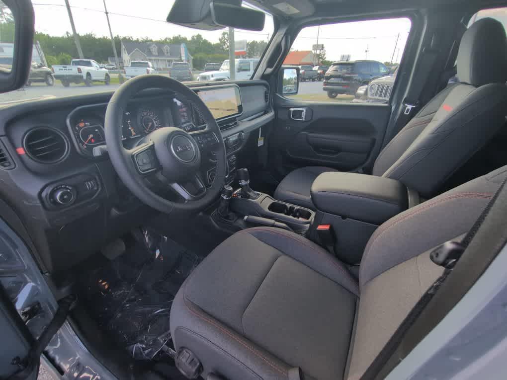 new 2026 Jeep Wrangler car, priced at $60,109