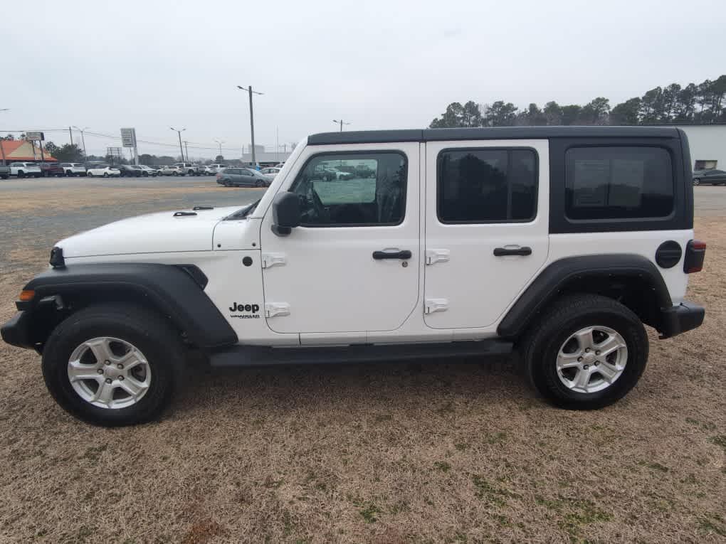 used 2022 Jeep Wrangler Unlimited car, priced at $25,491