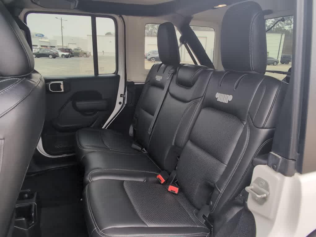 used 2022 Jeep Wrangler Unlimited car, priced at $25,491