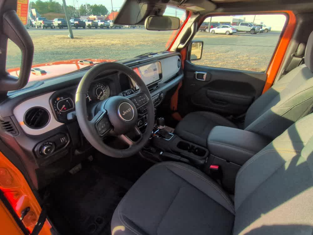 used 2025 Jeep Wrangler car, priced at $37,891