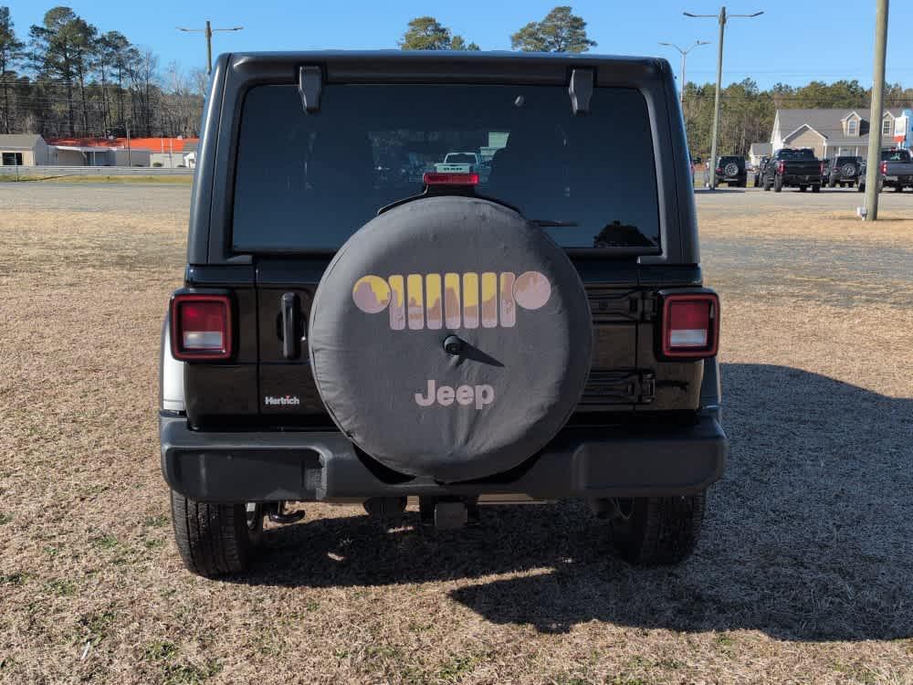 used 2021 Jeep Wrangler Unlimited car, priced at $27,997