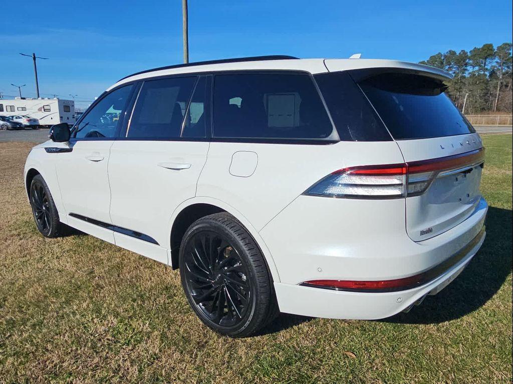 used 2022 Lincoln Aviator car, priced at $31,680