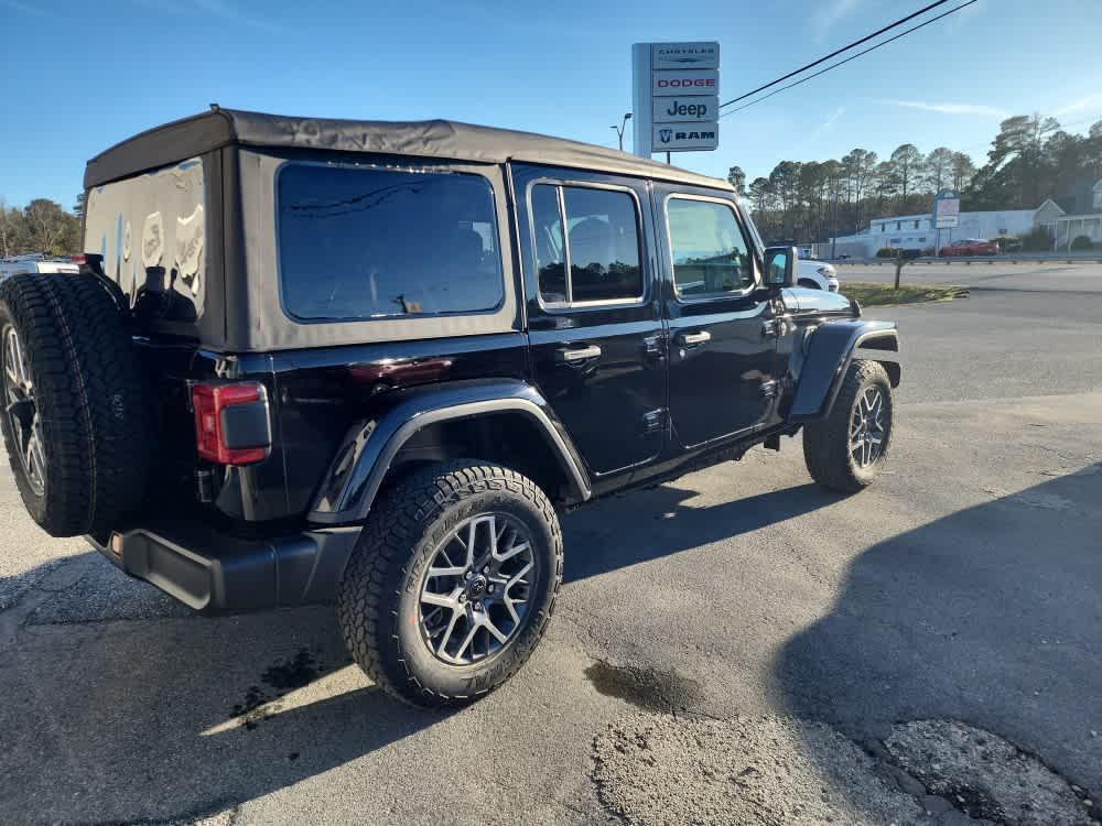 new 2025 Jeep Wrangler car, priced at $47,450