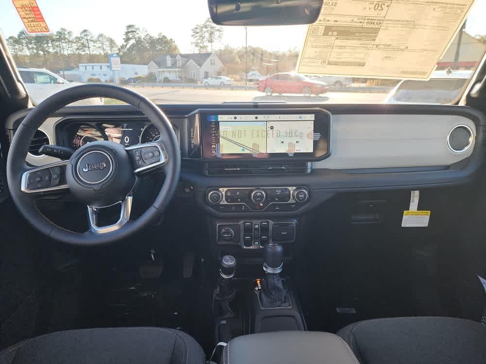 new 2025 Jeep Wrangler car, priced at $47,450