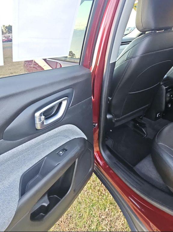 used 2022 Jeep Compass car, priced at $16,991